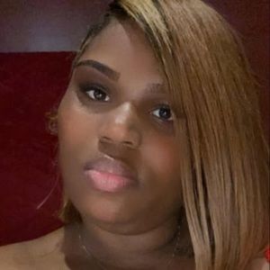 Meet your Posher, Nichole
